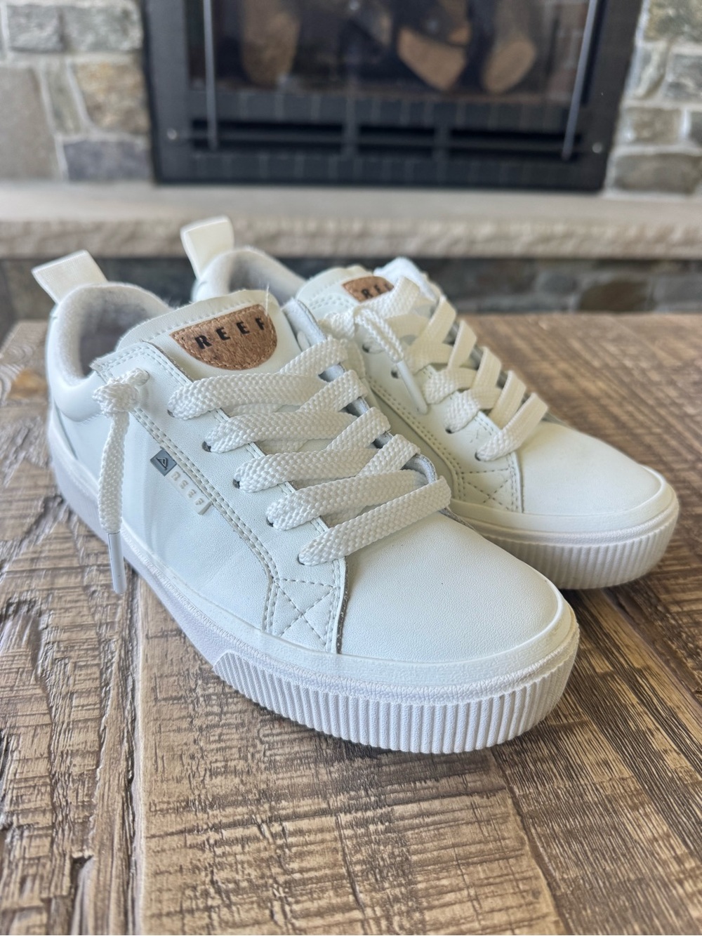 Reef Lay Day Dawn White Leather Lace-Up Sneakers